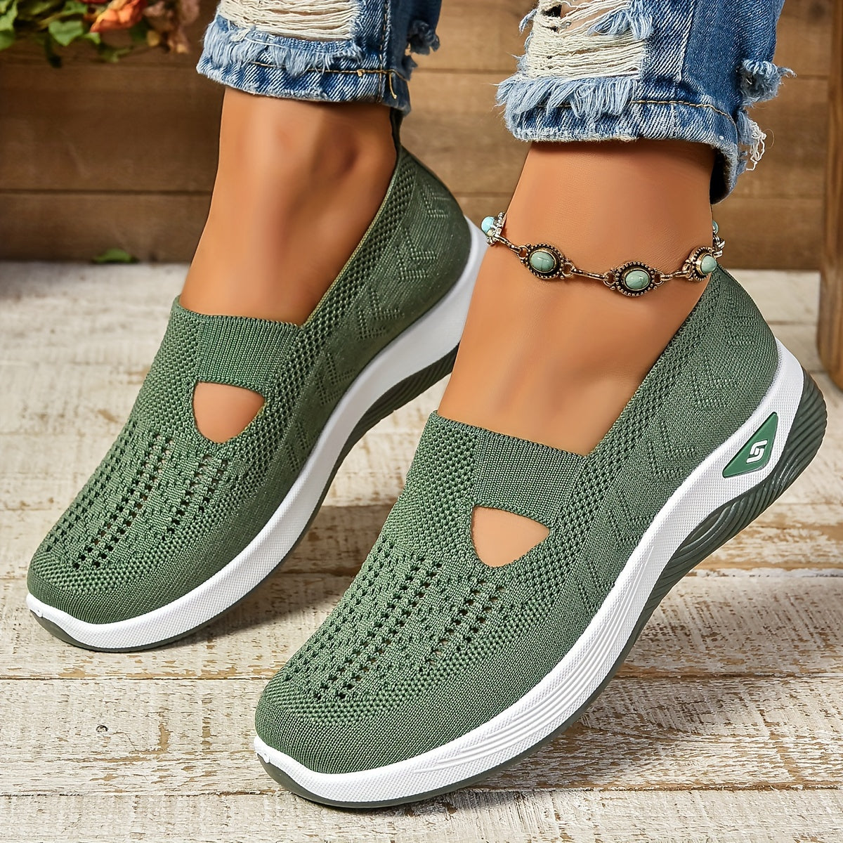 SAVANNAH | ORTHOPEDIC SLIP-ON SHOE
